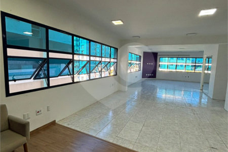 Sala para alugar em Vila Guiomar, Santo André, SP