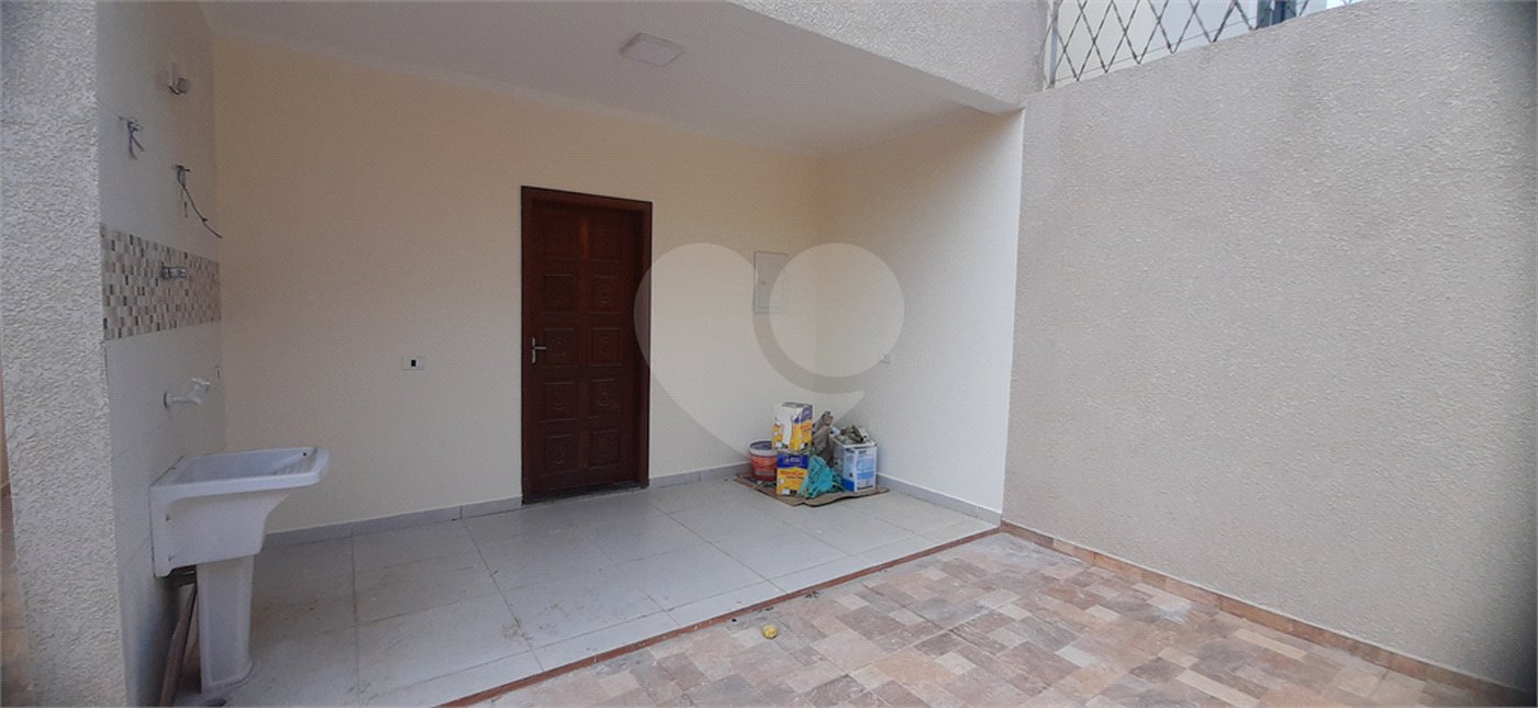 Sobrado à venda com 3 quartos, sendo 1 suíte, em Laranjeiras, Caieiras, SP