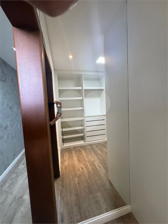 Casa à venda com 3 suítes no condomínio Aruã, Mogi das Cruzes - SP