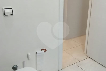 Casa Térrea à venda com 1 quarto em Vila Nivi, São Paulo, SP