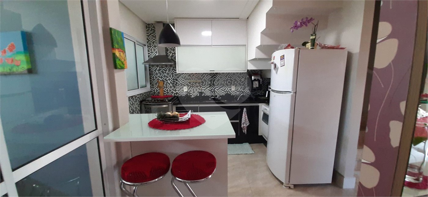 Casa à venda com 3 quartos, sendo 1 suíte,  no condomínio Liberty, Mogi das Cruzes - SP