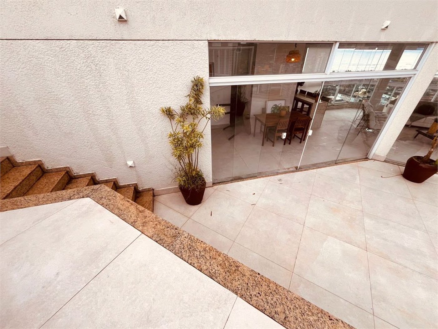 Apartamento com 3 dormitórios à venda, 285 m² por R$ 3.490.000,00 - Jardim Virginia - Guarujá/SP