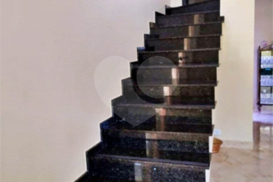 Sobrado à venda com 3 quartos, sendo 1 suíte,  em Horto, São Paulo, SP