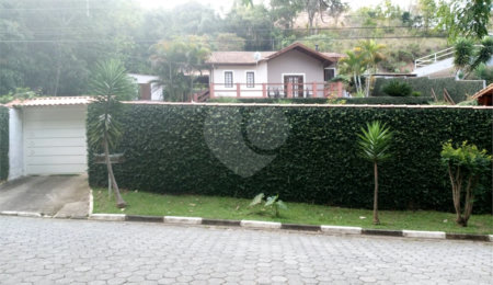 Casa à venda com 3 suítes no condomínio Alpes de Mairiporã, Mairiporã - SP