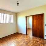 Casa à venda com 3 quartos, sendo 1 suíte, no Centro, Araraquara, SP