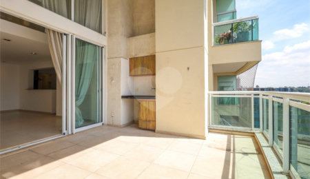 Apartamento à venda com 3 quartos, sendo 2 suítes,  em Brooklin, São Paulo, SP