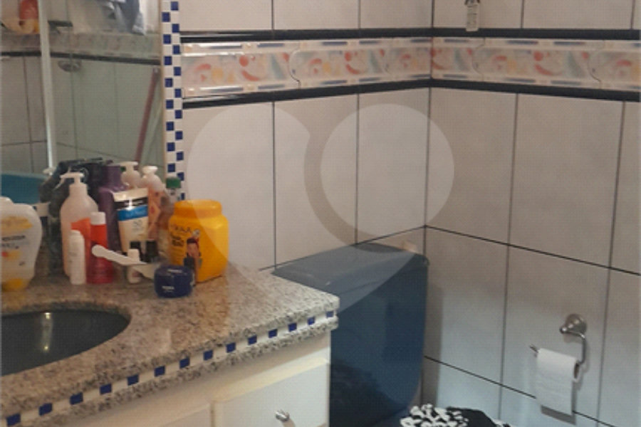 Sobrado à venda com 3 quartos, sendo 1 suíte, em Jardim Virginia Bianca, São Paulo, SP