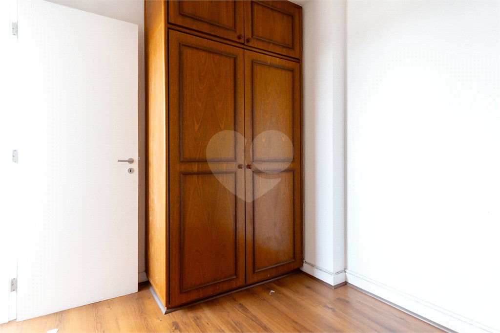 Duplex à venda com 6 quartos, sendo 4 suítes, em Alto de Pinheiros, São Paulo, SP