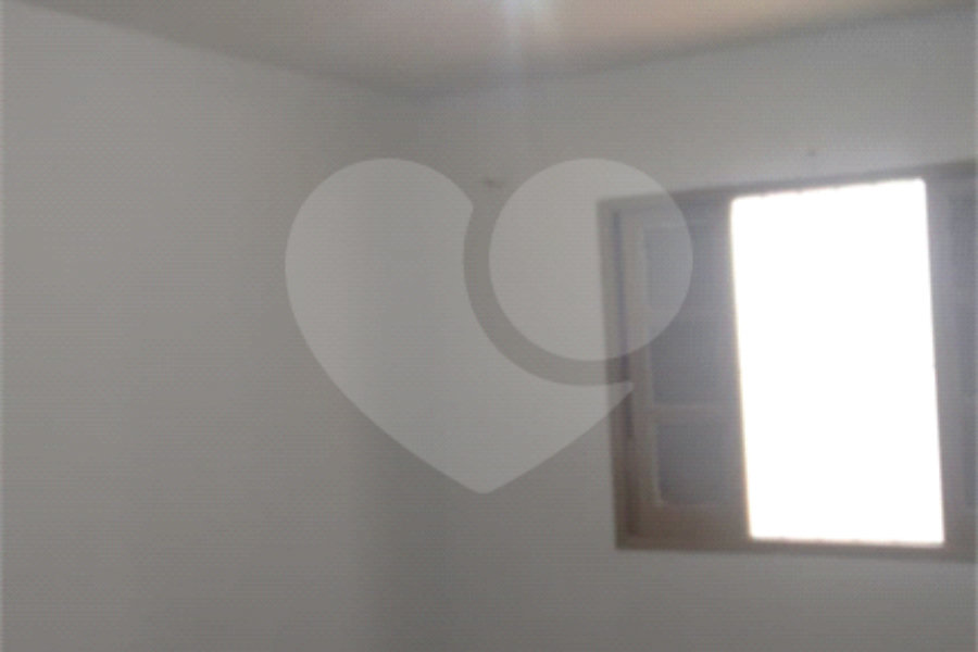 Sobrado à venda com 3 quartos, sendo 1 suíte, em Horto Florestal, São Paulo, SP