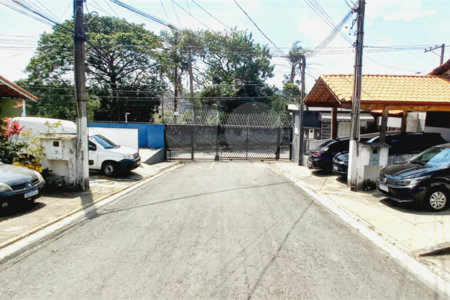 Casa à venda com 2 quartos em Vila Ursulina, Itaquaquecetuba, SP