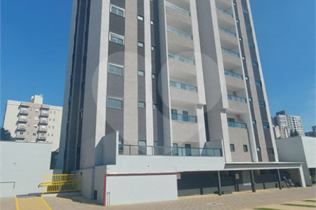 Apartamento à venda com 3 quartos, sendo 1 suíte, em Jardim Refúgio, Sorocaba, SP