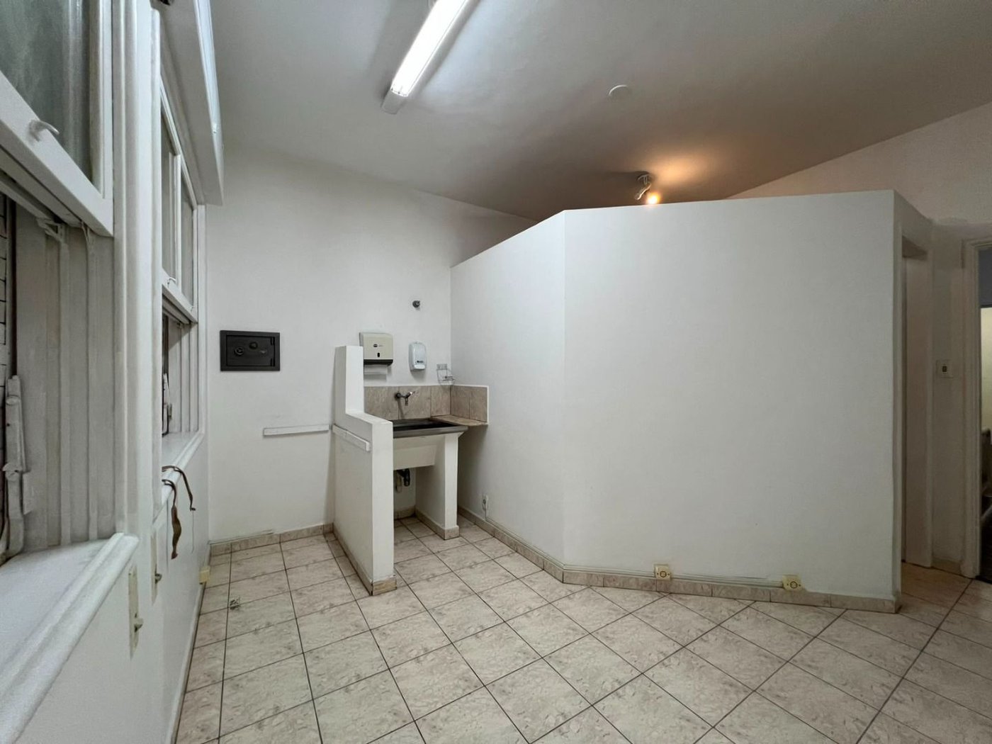 Casa para alugar, 305 m² por R$ 31.379,07 - Boqueirão - Santos/SP