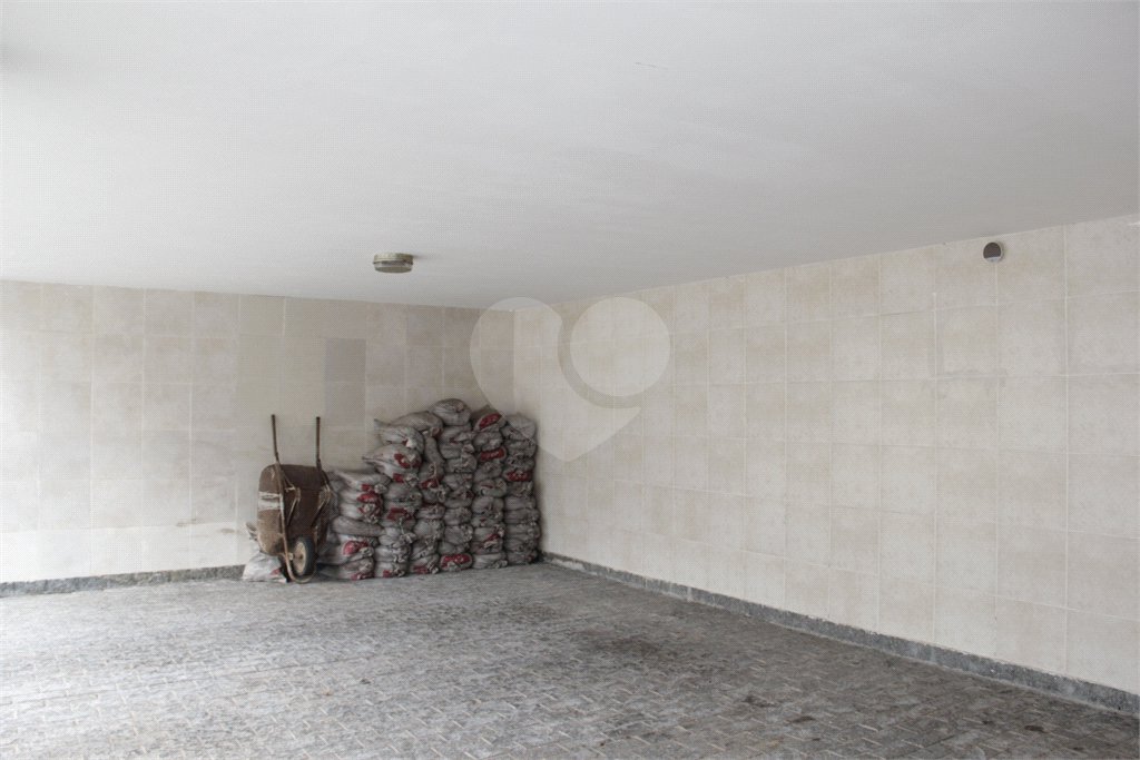 Casa à venda ou para alugar com 5 suítes em Jardim Leonor, São Paulo, SP