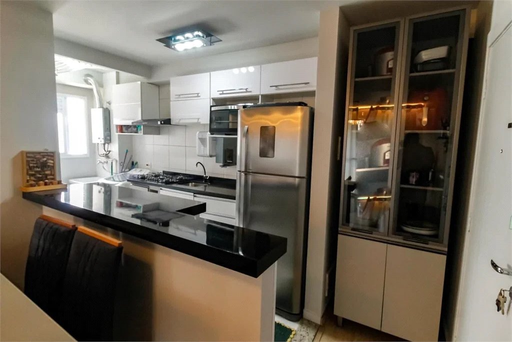Apartamento à venda com 2 quartos, sendo 1 suíte, em Parque Reboucas, São Paulo, SP