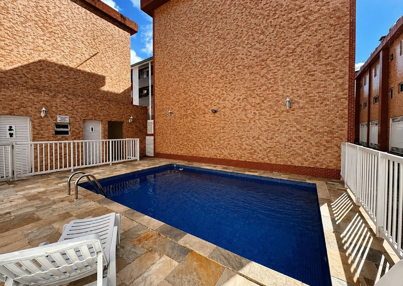 Casa com 2 dormitórios à venda, 109 m² por R$ 585.000,00 - Marapé - Santos/SP