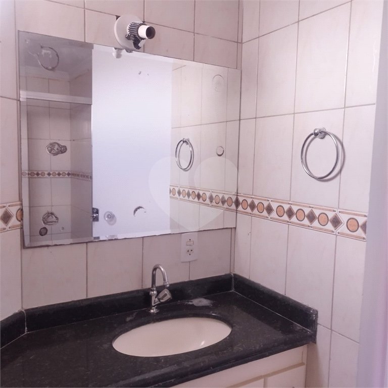 Apartamento à venda com 2 quartos, sendo 1 suíte,  em Estância Itaguaí, Caldas Novas, GO