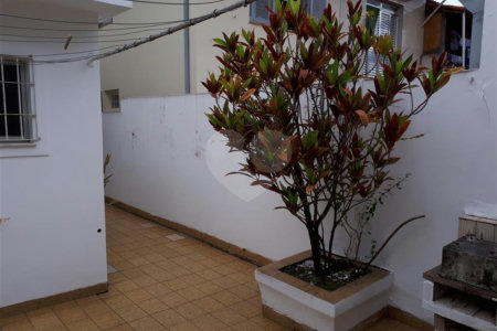 Sobrado à venda com 2 suítes em Santo Amaro, São Paulo, SP