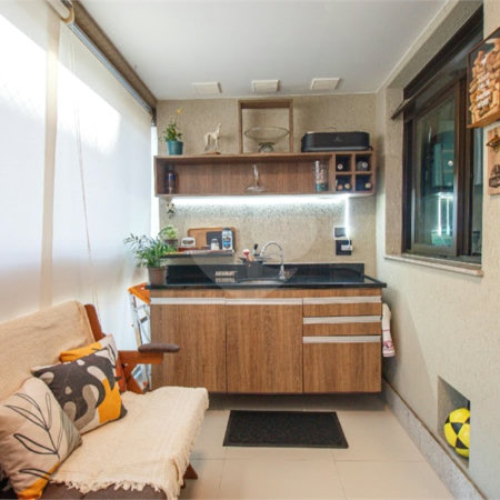 Apartamento à venda com 2 quartos, sendo 1 suíte, em Rio Comprido, Rio de Janeiro, RJ