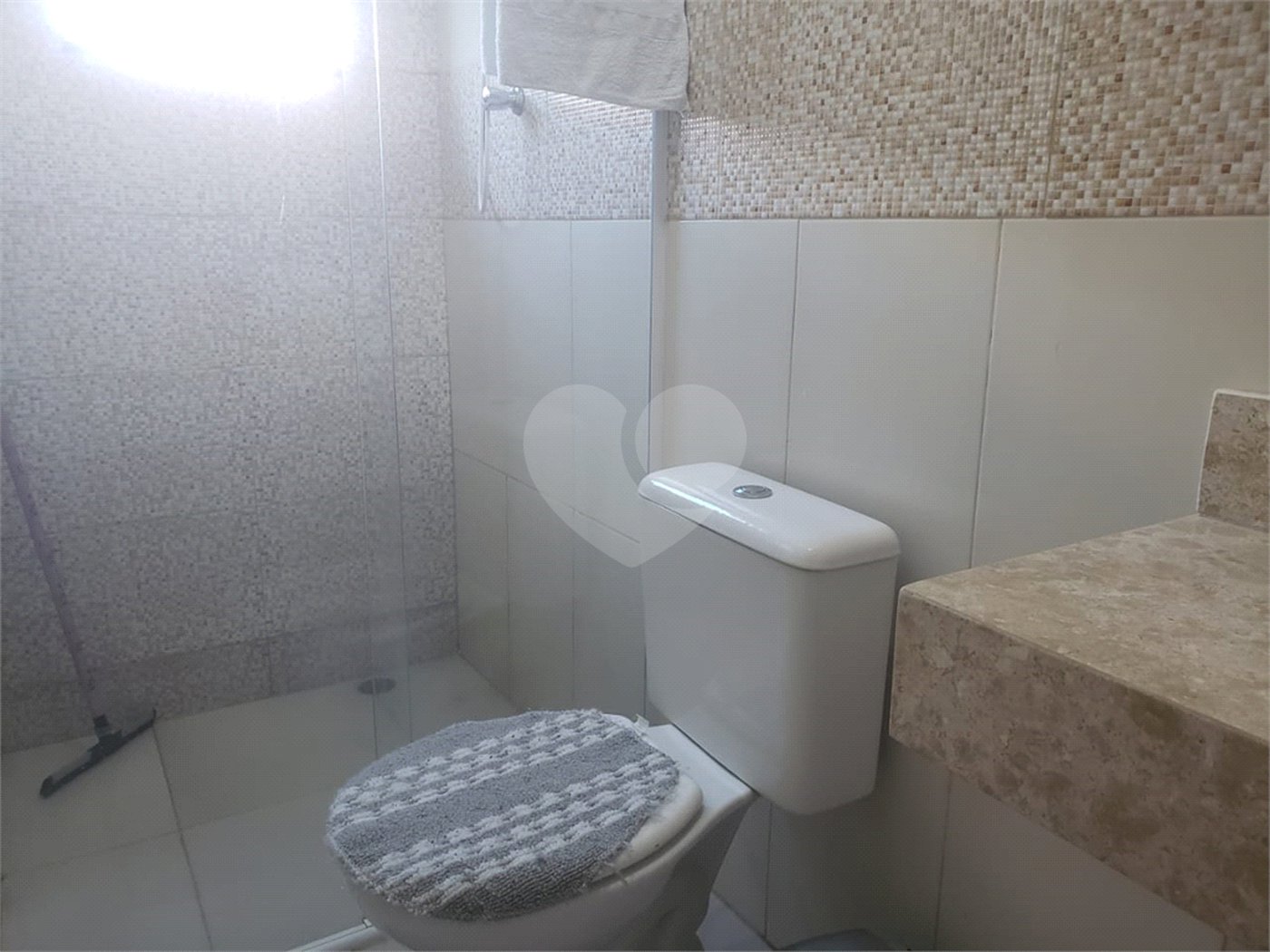 Sobrado à venda com 4 quartos, sendo 2 suítes, em Vila Mazzei, São Paulo, SP