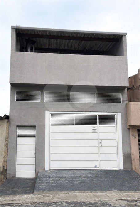 Sobrado à venda com 7 quartos, sendo 1 suíte, em Americanópolis, São Paulo, SP