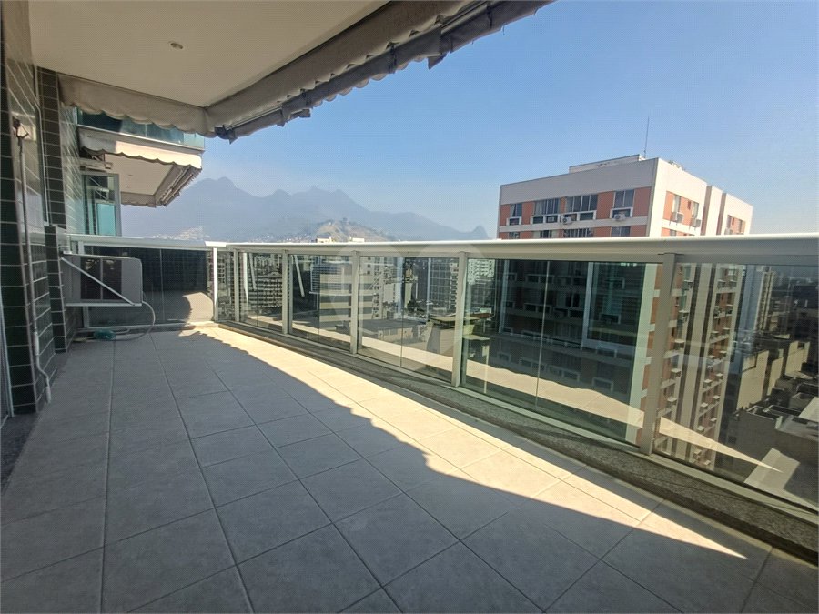 Apartamento à venda com 4 quartos, sendo 1 suíte, em Tijuca, Rio de Janeiro, RJ