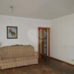 Apartamento à venda com 3 quartos, sendo 1 suíte,  em Vila Mariana, São Paulo, SP