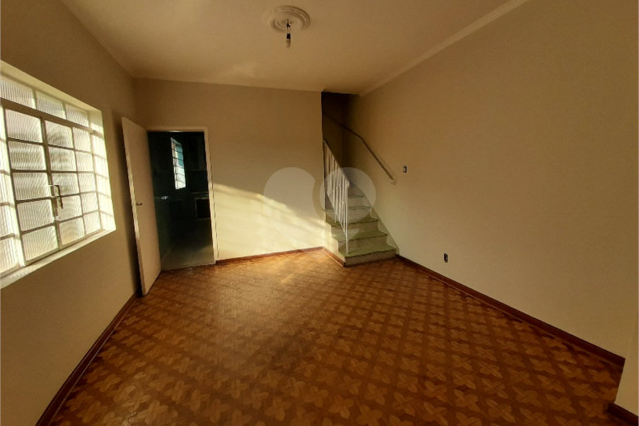 Sobrado à venda com 3 quartos em Água Fria, São Paulo, SP