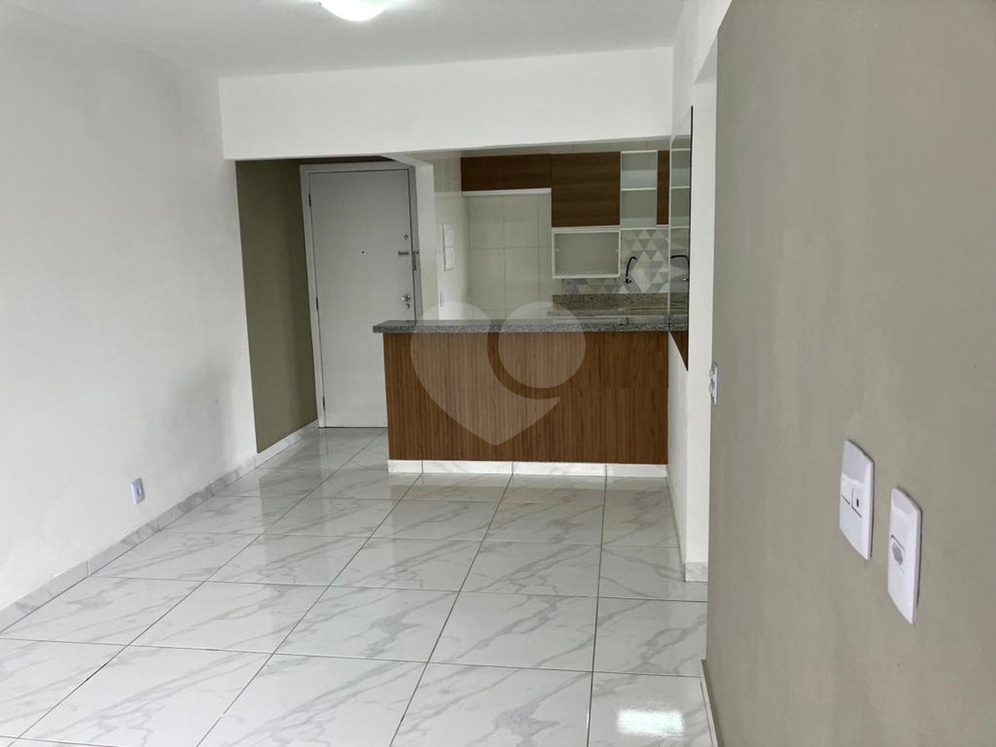 Apartamento à venda com 3 quartos, sendo 1 suíte,  em Santa Teresinha, São Paulo, SP