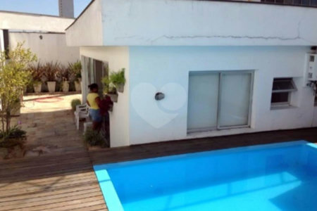Cobertura à venda ou para alugar com 3 quartos em Pinheiros, São Paulo, SP