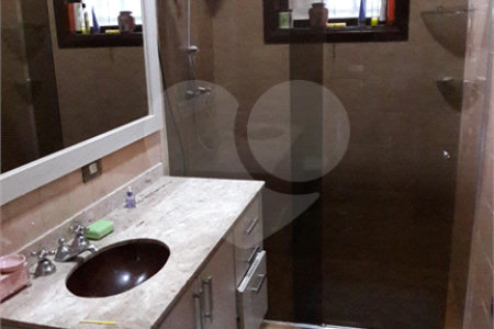 Casa à venda com 4 suítes em Lar São Paulo, São Paulo, SP