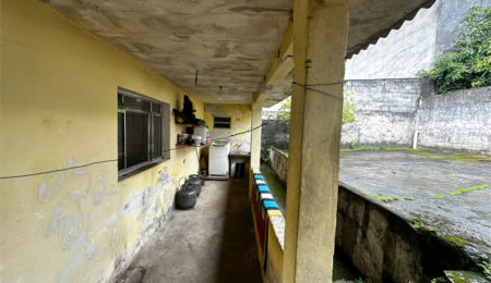Casa à venda com 3 quartos, sendo 1 suíte,  em Jardim Nova Poá, Poá, SP