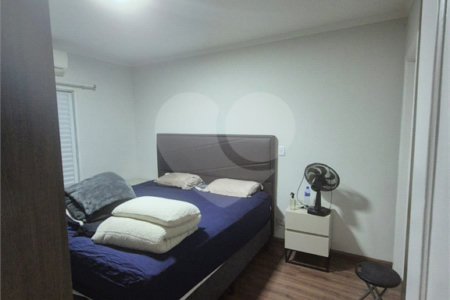 Casa à venda com 3 quartos, sendo 1 suíte, no condomínio Mariana, São Paulo - SP