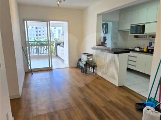 Apartamento à venda com 3 quartos, sendo 1 suíte,  em Freguesia do Ó, São Paulo, SP