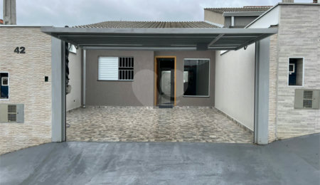 Casa à venda com 3 quartos, sendo 1 suíte,  em Jardim Residencial Villa Amato, Sorocaba, SP