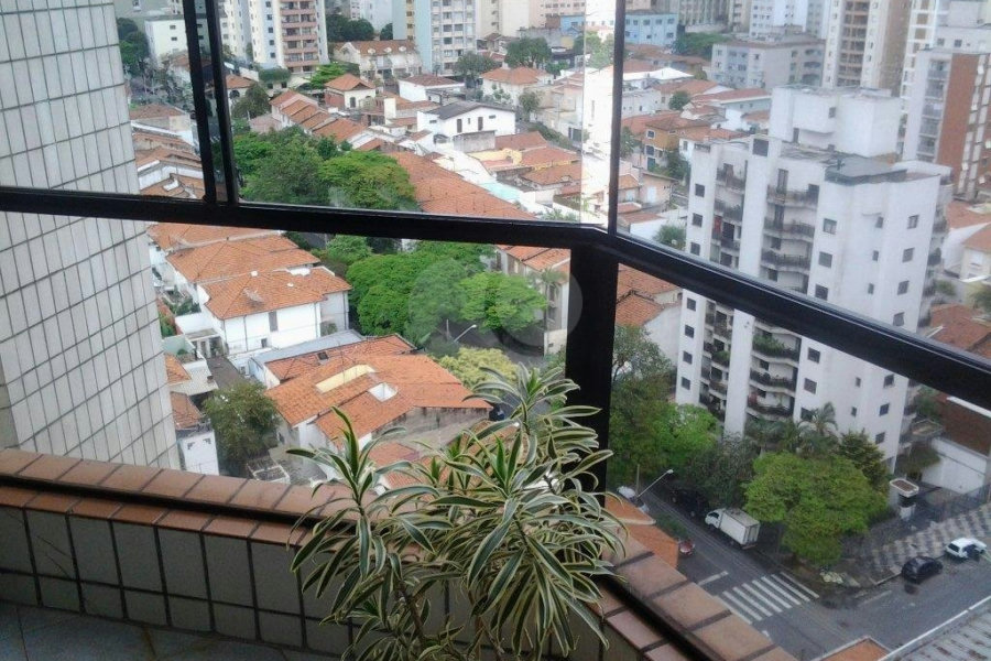 Cobertura à venda com 3 quartos, sendo 1 suíte,  em Perdizes, São Paulo, SP