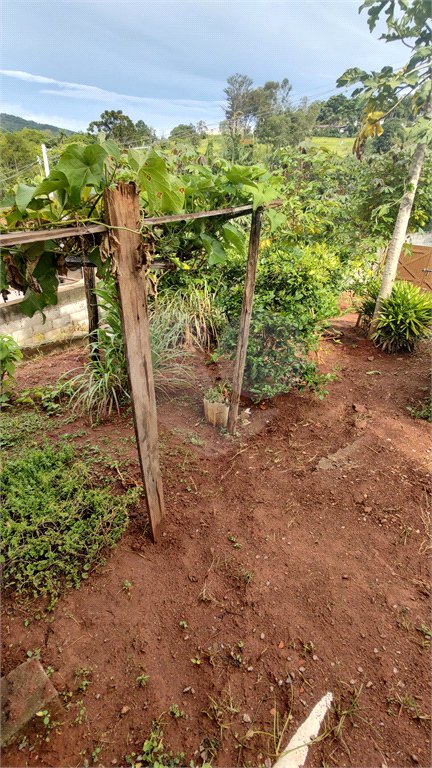 Casa à venda com 3 quartos, sendo 1 suíte, em Vila Santa Helena, Atibaia, SP