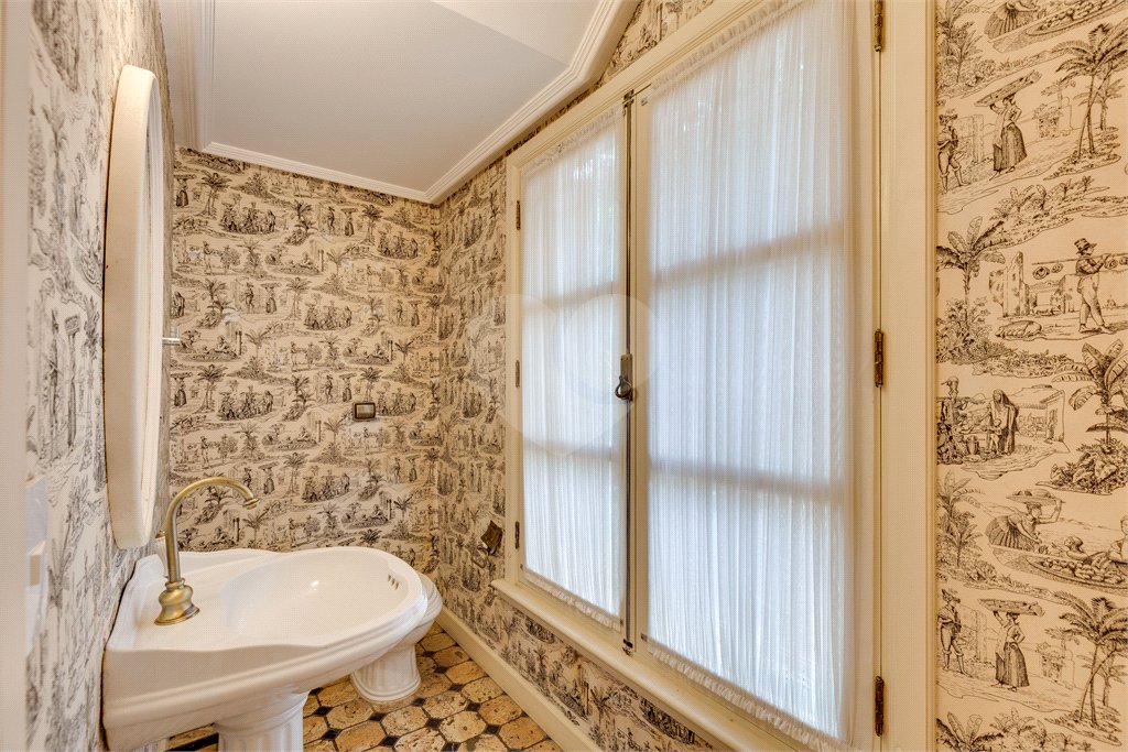 Casa à venda com 4 suítes no condomínio Chácara Flora, São Paulo - SP