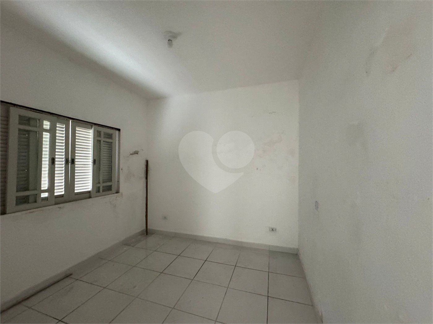 Casa à venda com 3 quartos, sendo 1 suíte, em Vila Galvão, Guarulhos, SP