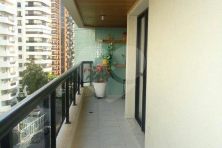 Apartamento à venda ou para alugar com 4 quartos, sendo 3 suítes, em Santana, São Paulo, SP