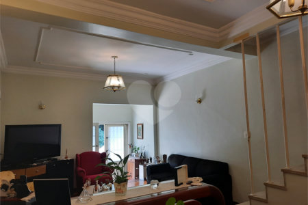 Sobrado à venda com 3 quartos, sendo 1 suíte, em Brooklin Velho, São Paulo, SP