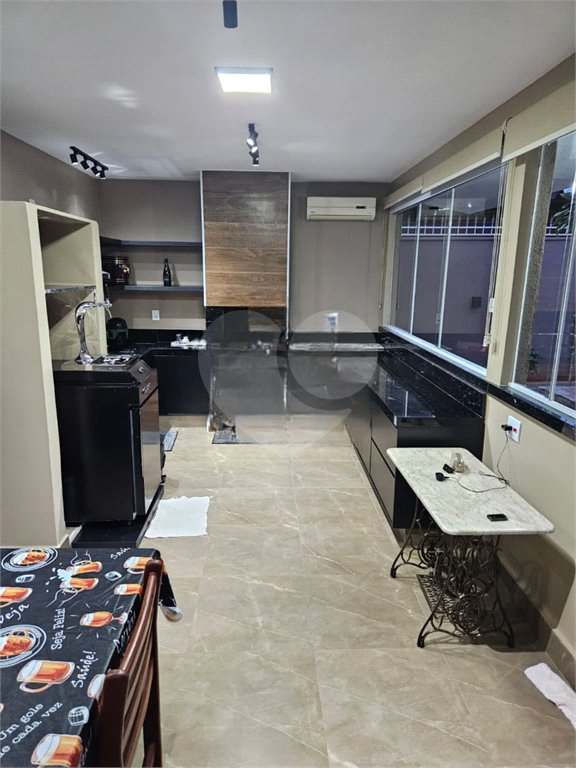 Casa à venda ou para alugar com 3 quartos, sendo 1 suíte, em Parque Residencial Lagoinha, Ribeirão Preto, SP