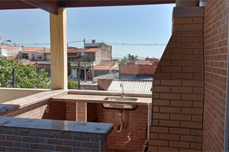 Sobrado à venda com 4 quartos, sendo 1 suíte,  em Parque das Paineiras, Sorocaba, SP