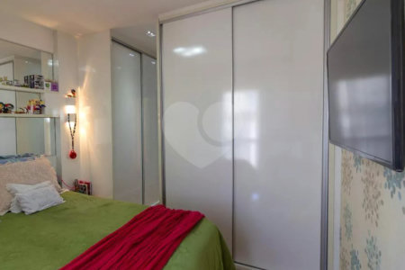 Apartamento à venda com 4 quartos, sendo 2 suítes, em Cidade São Francisco, São Paulo, SP