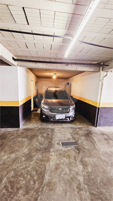 Casa à venda com 4 quartos, sendo 2 suítes, em Jardim Meny, São Roque, SP