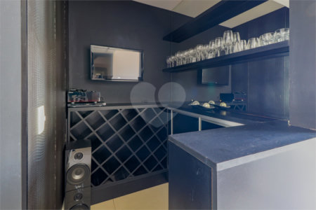 Apartamento à venda com 3 quartos, sendo 2 suítes,  em Cidade Monções, São Paulo, SP