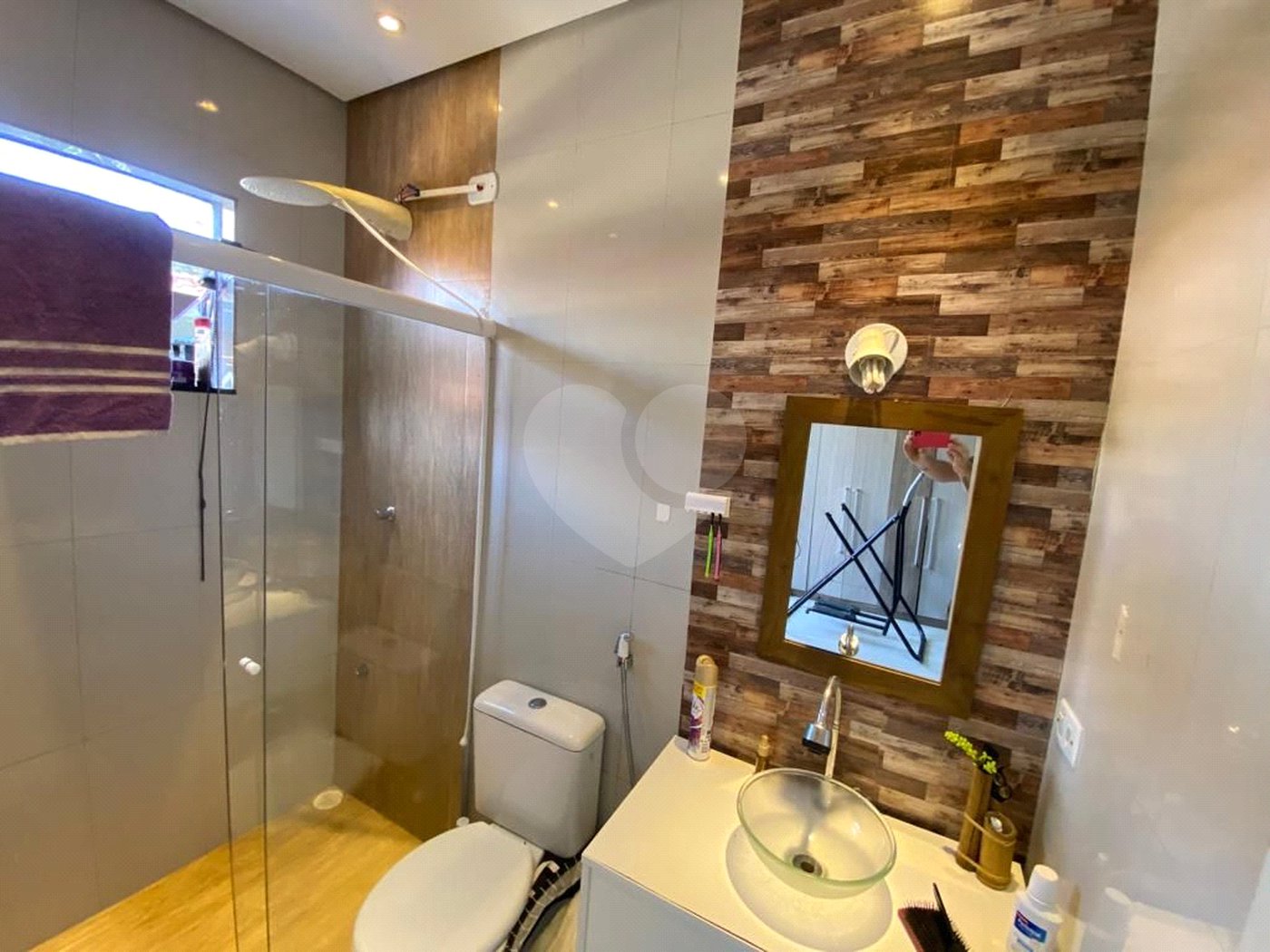 Casa à venda com 2 suítes no condomínio Pila, São Paulo - SP