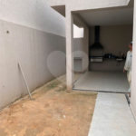 Casa à venda com 3 suítes no condomínio Residencial Celina, Atibaia - SP