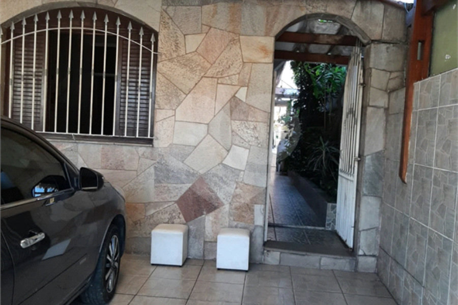 Casa à venda com 5 quartos, sendo 2 suítes, em Parque Edu Chaves, São Paulo, SP