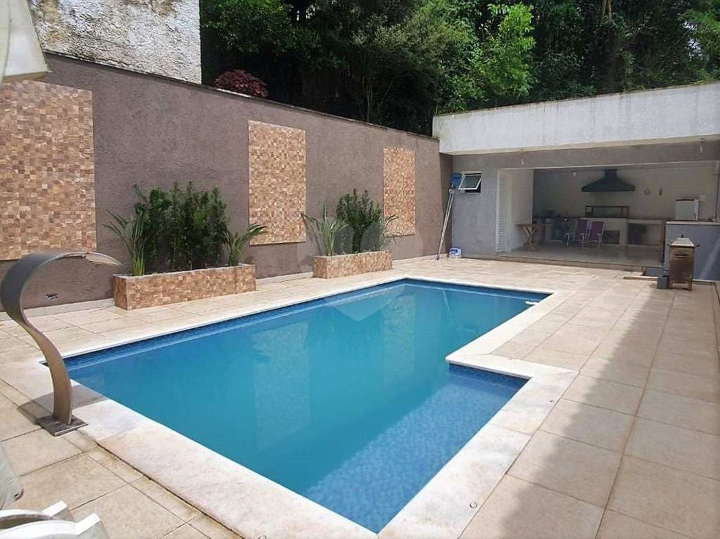 Casa de Alto Padrão à Venda e Locação - Condomínio Vila Verde