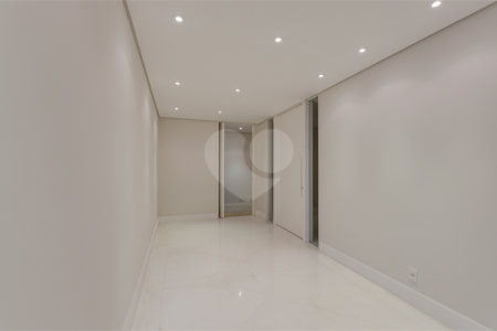 Apartamento à venda ou para alugar com 4 suítes em Alto da Boa Vista, São Paulo, SP